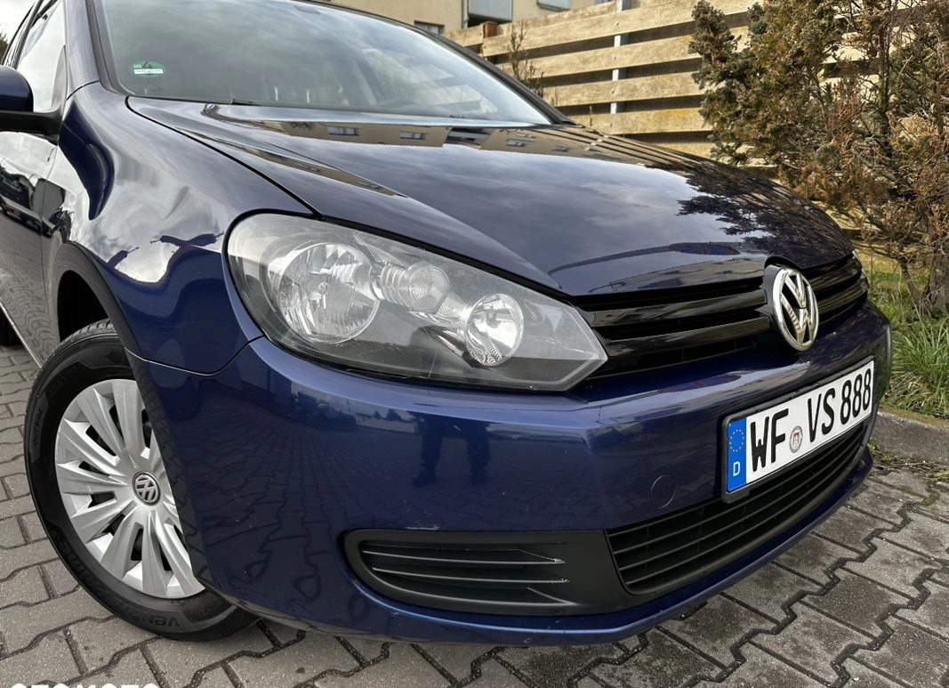 Volkswagen Golf cena 22900 przebieg: 148400, rok produkcji 2011 z Szczecin małe 781